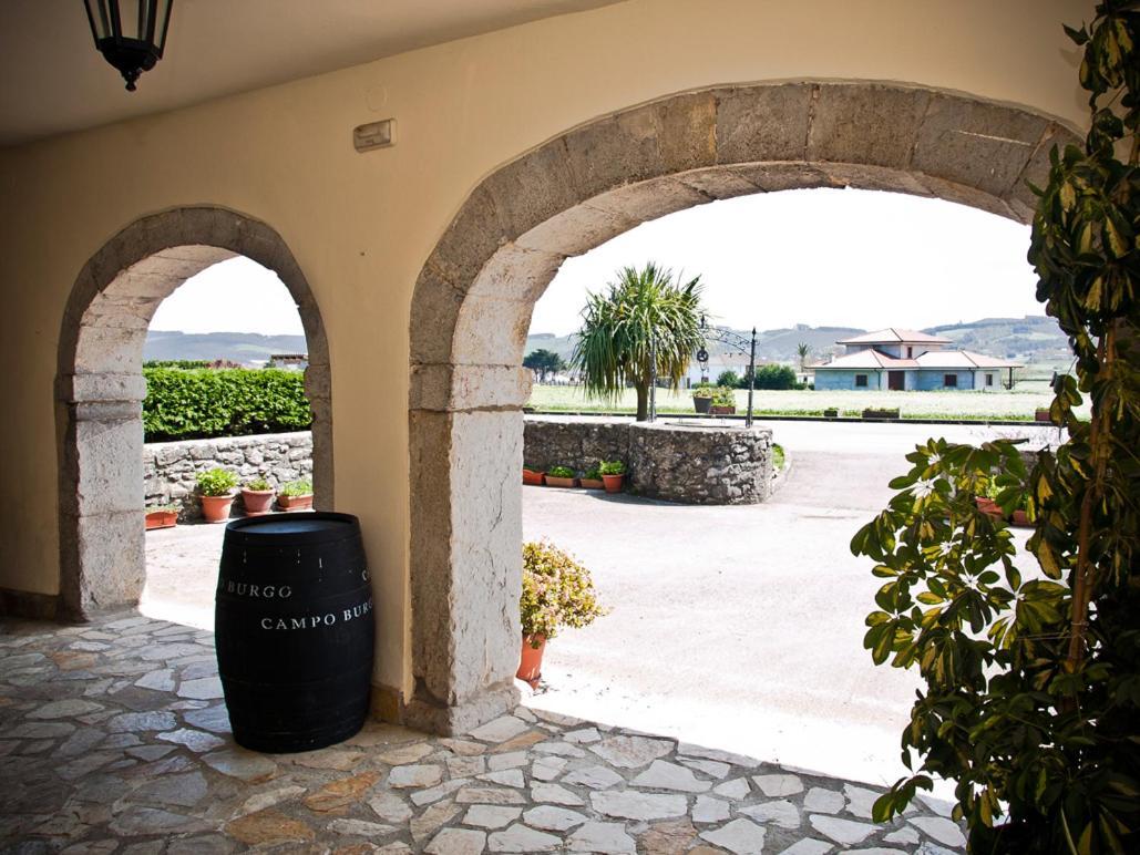 Posada Playa De Langre Exterior photo